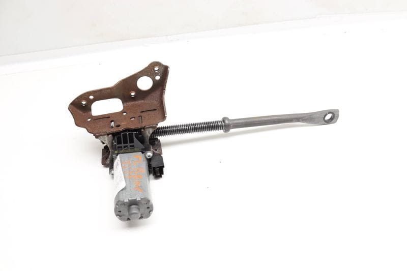 Rear Tilt / Height Adjustment Seat Motor 52107314221 — Used (SKU 563627)
