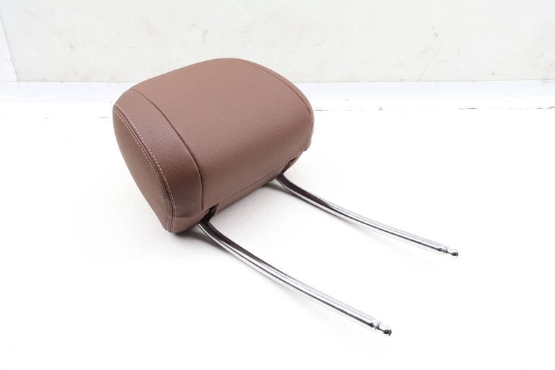 Headrest / Head Rest 52107386561 — Used (SKU 643862)