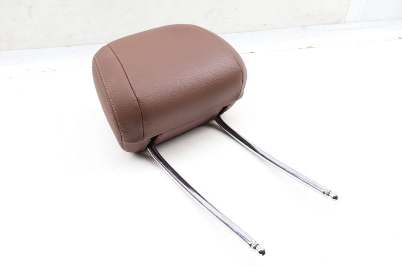 Headrest / Head Rest 52107386561 — Used (SKU 643863)