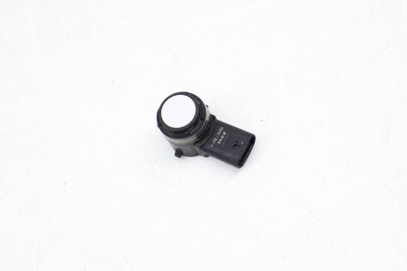 Bumper PDC / Park Distance / Assist Sensor 66209283200 — Used (SKU 666821)