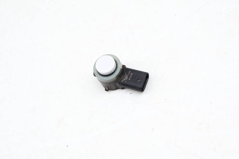 Bumper PDC / Park Distance / Assist Sensor 66209283200 — Used (SKU 666823)