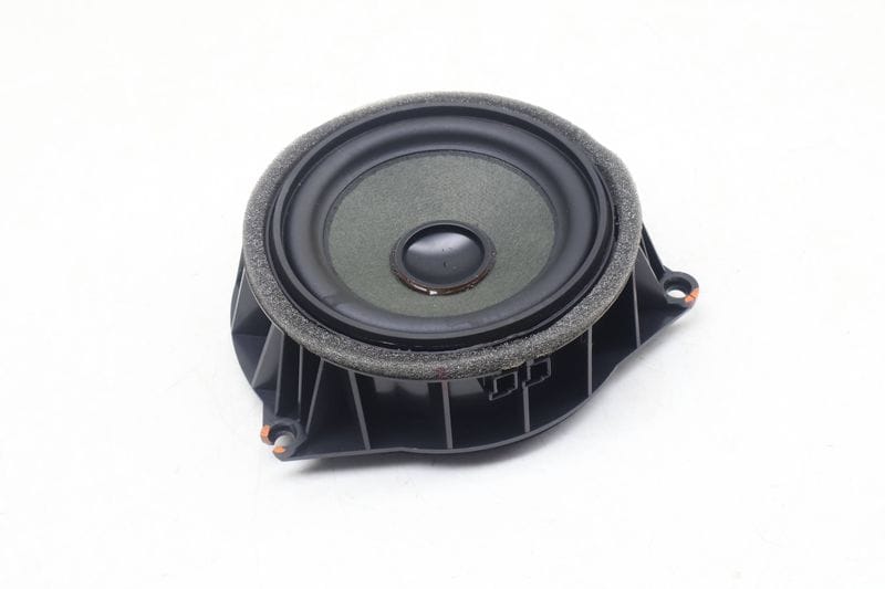 Door Hifi Speaker (MID-RANGE) 65139286367 — Used (SKU 656921)