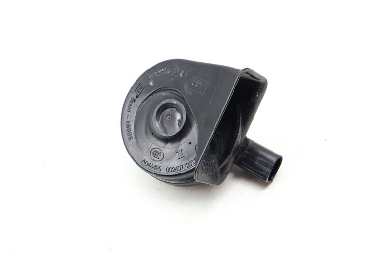 Horn (LOW Tone / FREQUENCY) 61337353193 — Used (SKU 657216)