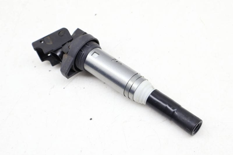 Ignition Coil 12138616153 — Used (SKU 657210)