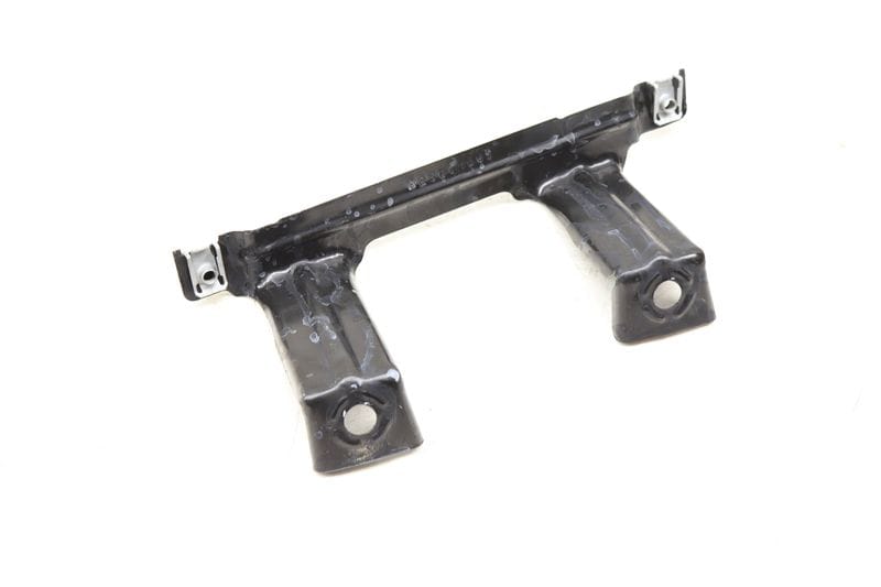 Fender Mount Bracket (CENTER) 51647294551 — Used (SKU 552914)