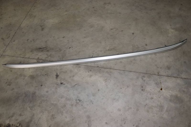 Roof Rack / Rail 51137295813 — Used (SKU 563794)