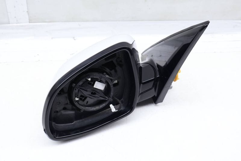Side View Door Mirror 51167364059 — Used (SKU 666748)