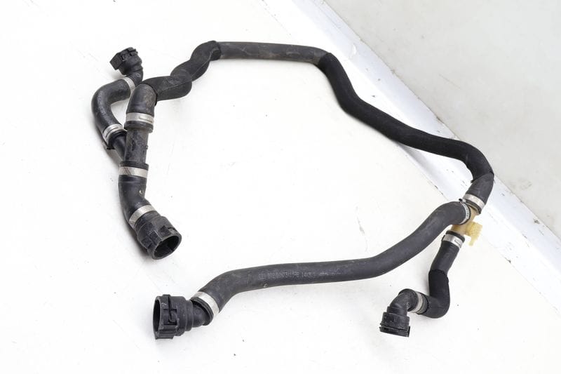 Radiator Coolant Hose / Line 17127623272 — Used (SKU 657280)