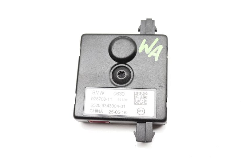 Radio Antenna Signal Trap Circuit 65209343304 — Used (SKU 491531)