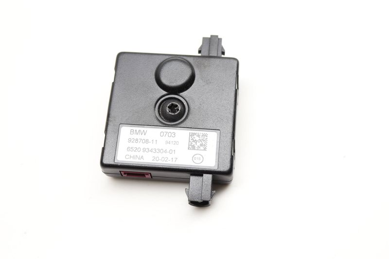 Radio Antenna Signal Trap Circuit 65209343304 — Used (SKU 563523)