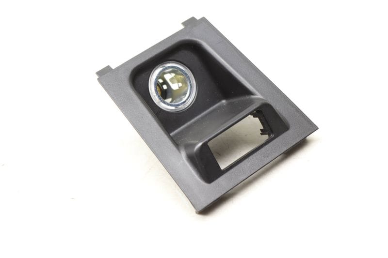 Center Console Outlet Trim 51169390526 — Used (SKU 552628)