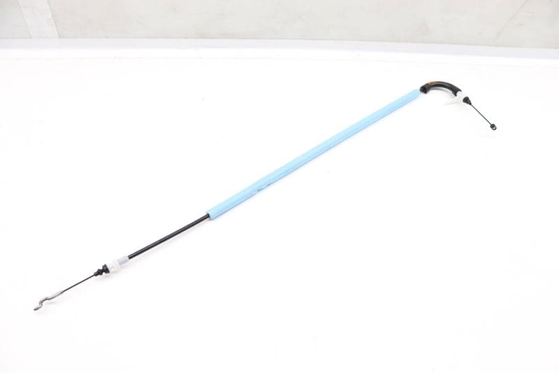 Exterior Door Handle Release / Bowden Cable 51227328103 — Used (SKU 563287)