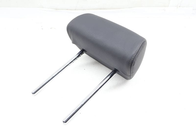 Headrest / Head Rest 52207330334 — Used (SKU 666689)