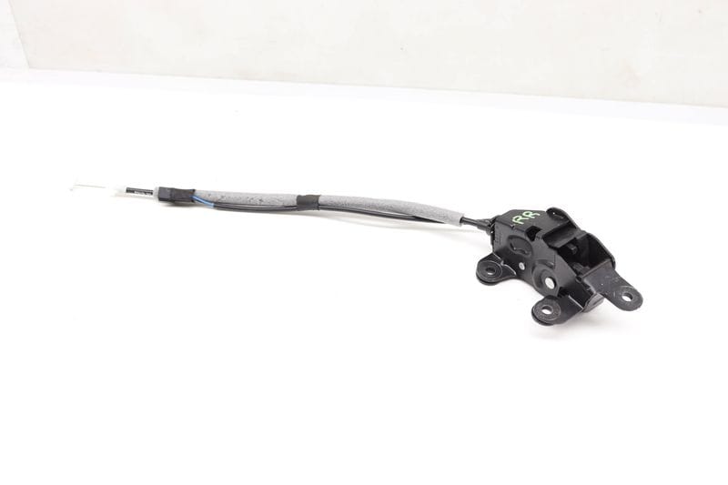 Lower Trunk Hatch Latch / Lock 51247351058 — Used (SKU 563293)