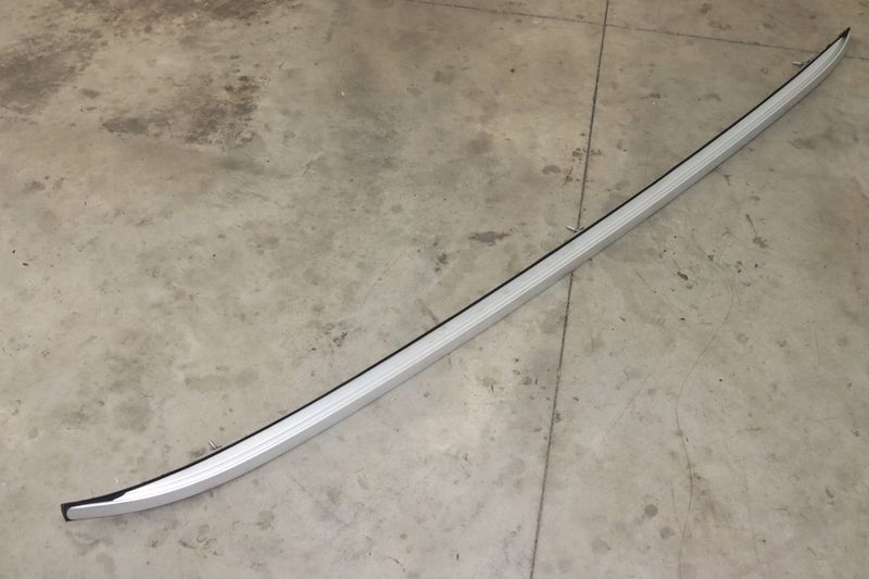 Roof Rack / Rail 51137295814 — Used (SKU 552978)