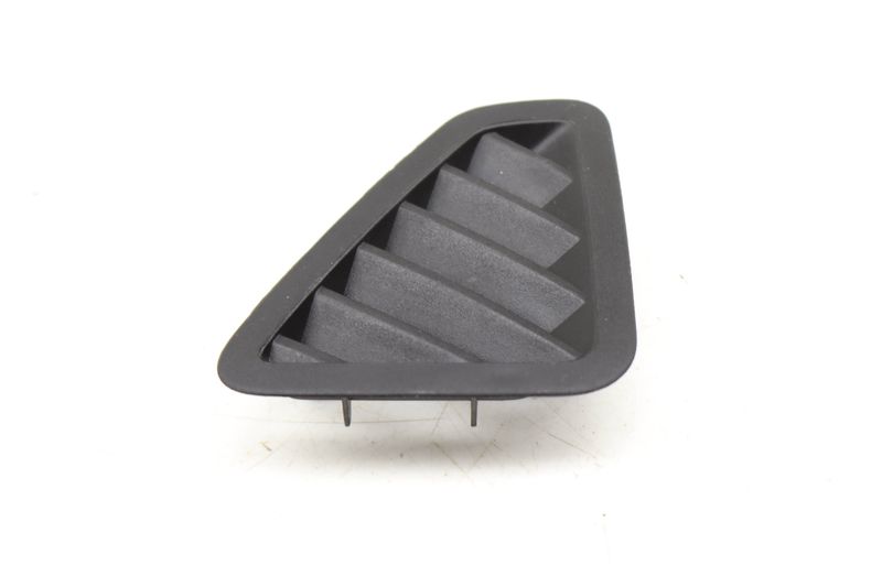 Upper Dash Defrost Air Vent 51459279288 — Used (SKU 552604)