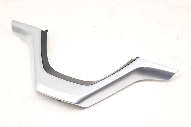 Steering Wheel Trim / Cover 32306868772 — Used (SKU 552515)