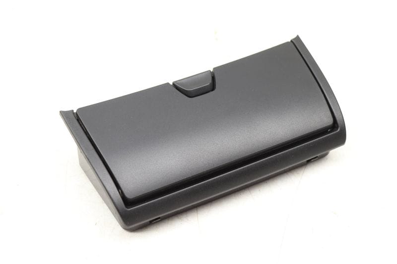 Sunglasses Holder 51447298457 — Used (SKU 552501)