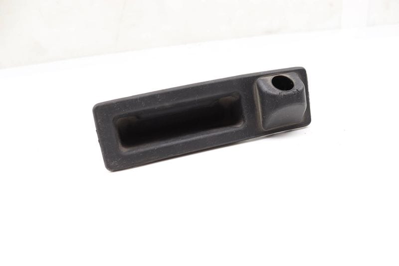 Trunk Lid Handle / Switch 51247345700 — Used (SKU 563672)