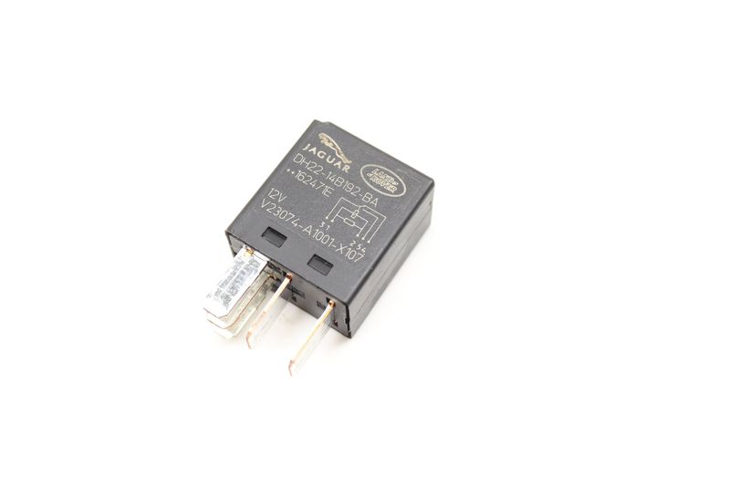 Relay (20 AMP) DH2214B192BA — Used (SKU 581502)