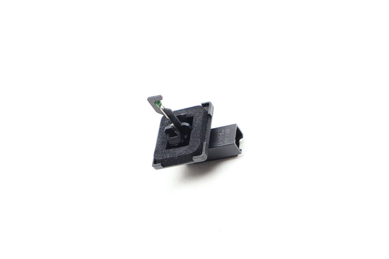 Climate Air Temperature / Temp Sensor CPLA19C734CA — Used (SKU 626836)