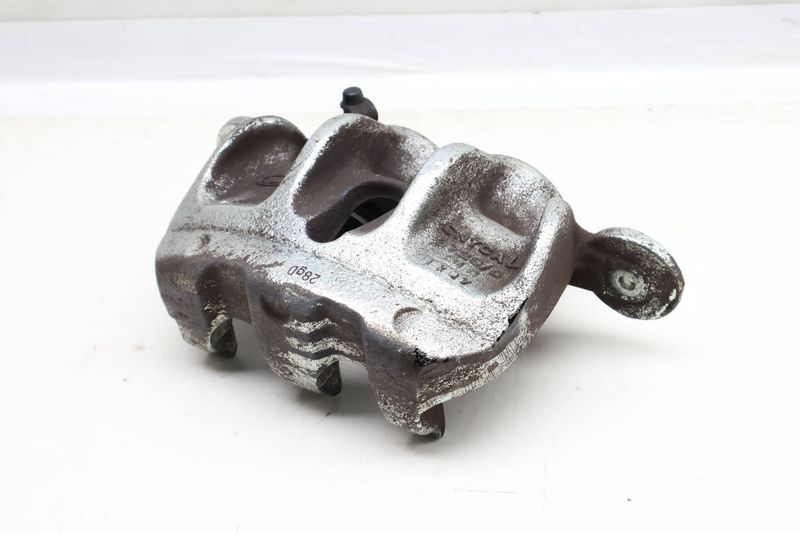 Brake Caliper LR047905 — Used (SKU 627191)