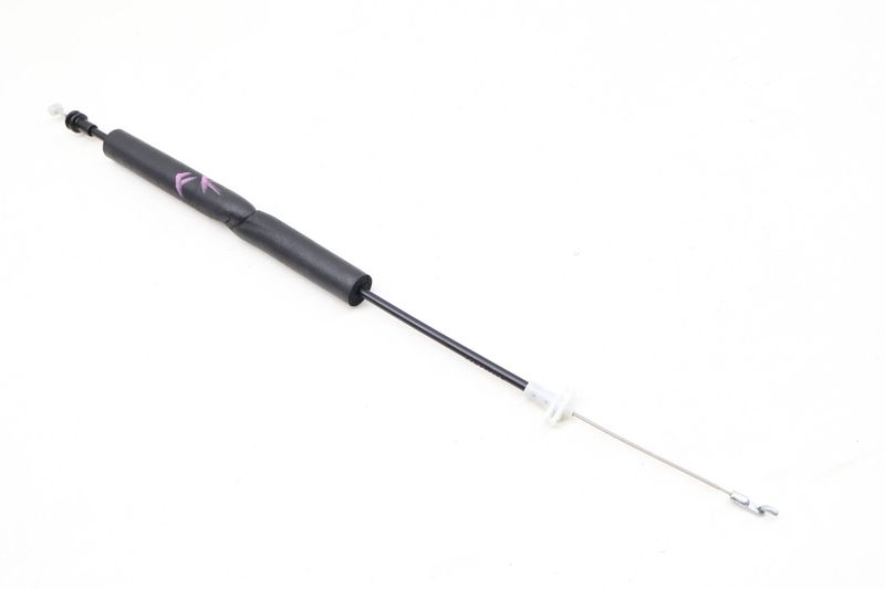 Interior Door Handle Release / Bowden Cable LR064862 — Used (SKU 626991)