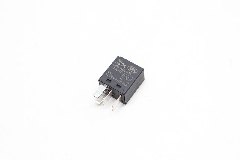 Relay (4-PIN) DH2214B192AA — Used (SKU 626743)