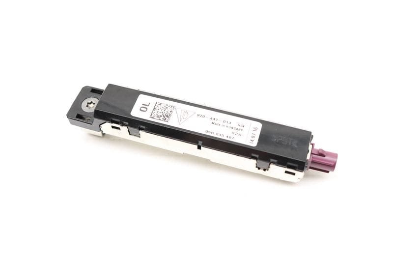 Antenna Booster 95B035497 — Used (SKU 517268)