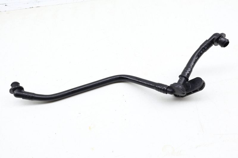 Brake Booster Vacuum Hose / Line / Tube 95B611931N — Used (SKU 700350)