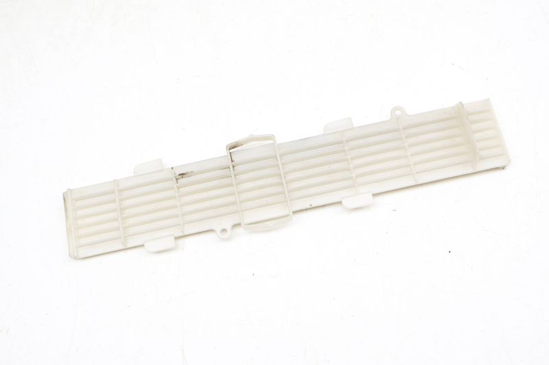 Cabin Air Filter Cover 8K0819422A — Used (SKU 700216)