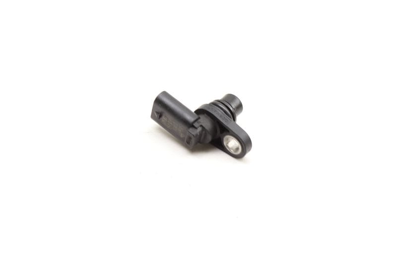 Cam / Camshaft Position / Hall Sensor 94660610600 — Used (SKU 495411)