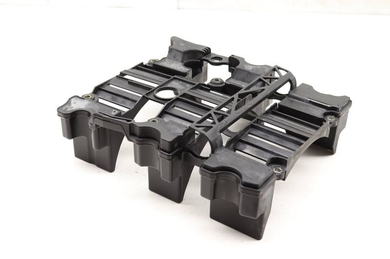 Engine Oil Windage Tray / Baffle 94610708575 — Used (SKU 495478)