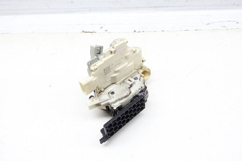 Door Latch / Lock Actuator 4G1837015A — Used (SKU 700471)