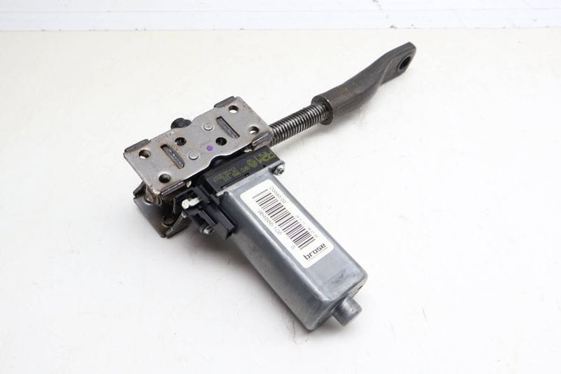 Rear Tilt Seat Motor (HEIGHT) — Used (SKU 700357)