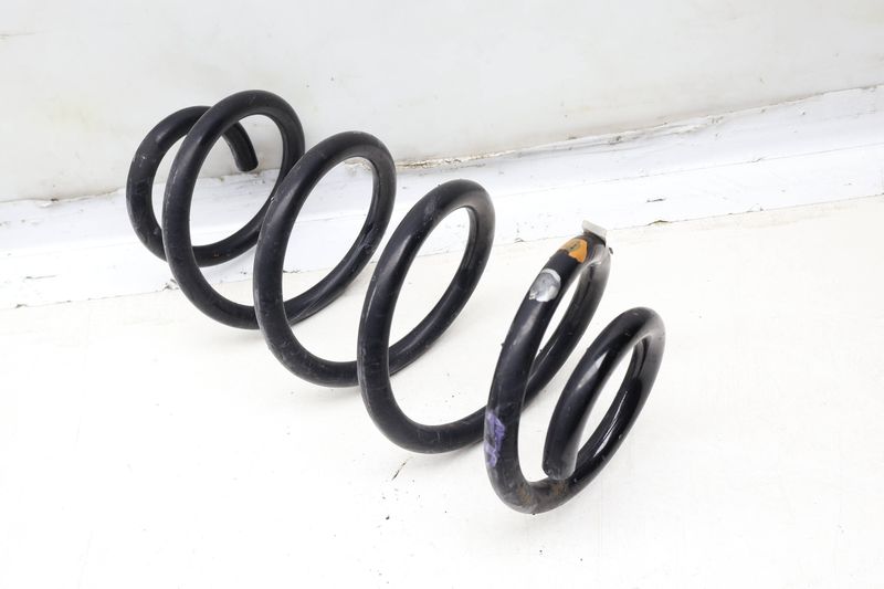 Coil Spring 95B411105AE — Used (SKU 664399)