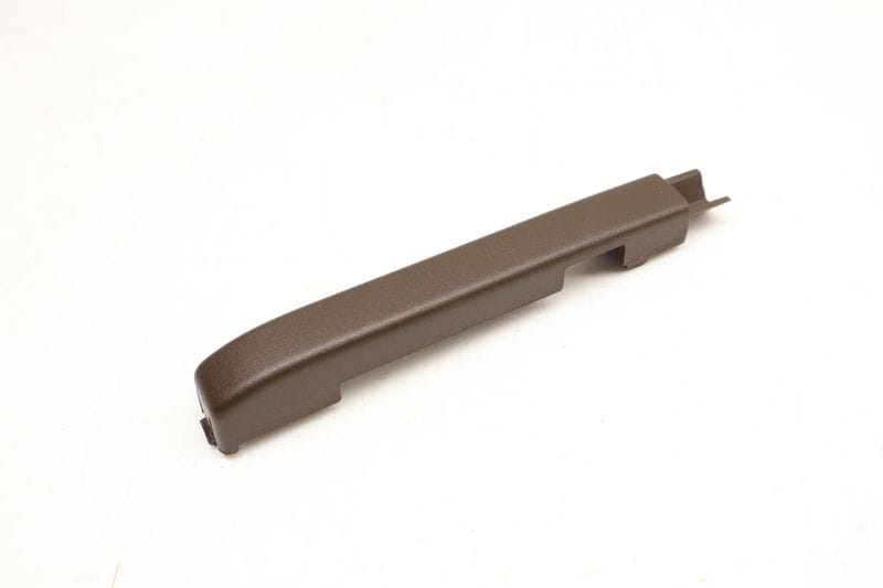 Seat Rail Cap / Cover 7P5882466 — Used (SKU 700156)