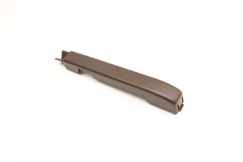 Seat Rail Cap / Cover 7P5882466 — Used (SKU 700157)
