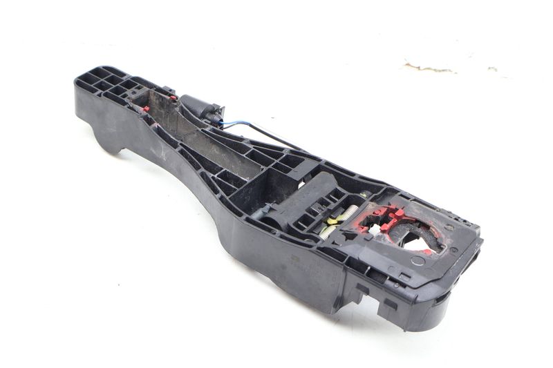 Exterior Door Handle Bracket 95B839886C — Used (SKU 700377)