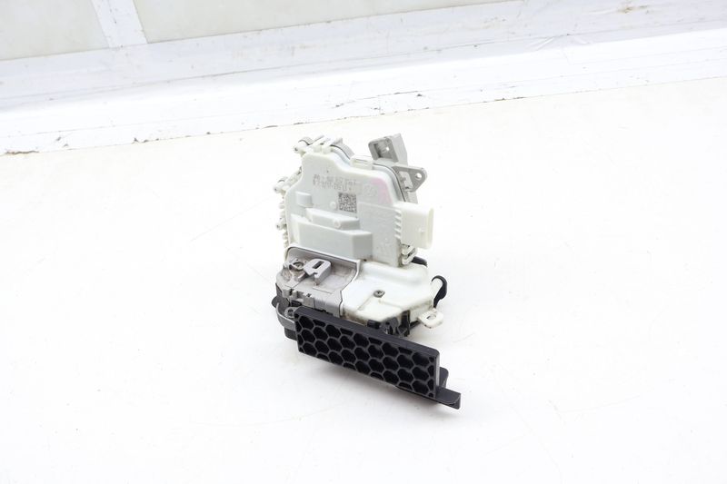 Door Latch / Lock Actuator 8J1837016F — Used (SKU 700472)