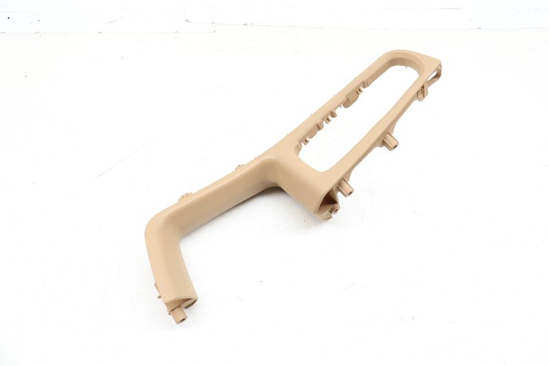Door Panel Armrest / Switch Trim 95B867152 — Used (SKU 664290)