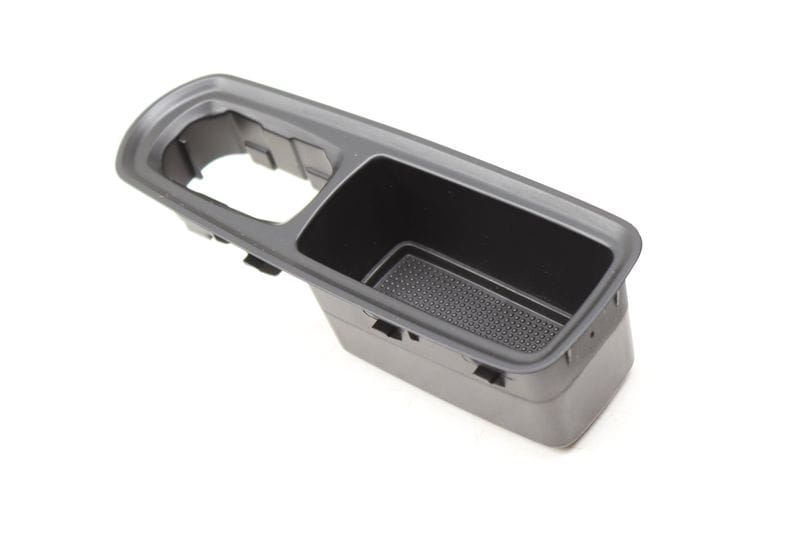 Door Panel Storage Bin / Switch Trim 95B867152 — Used (SKU 495762)