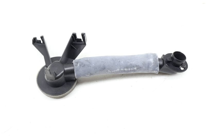 Glove Box Cooling Air Vent / Hose 8R1816311 — Used (SKU 664589)