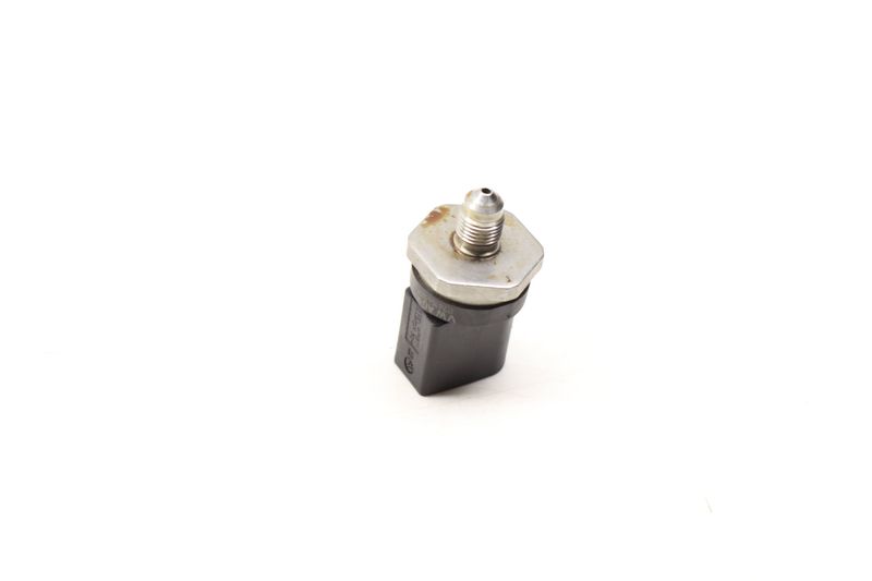 High Pressure Fuel Sensor 06J906051F — Used (SKU 495428)