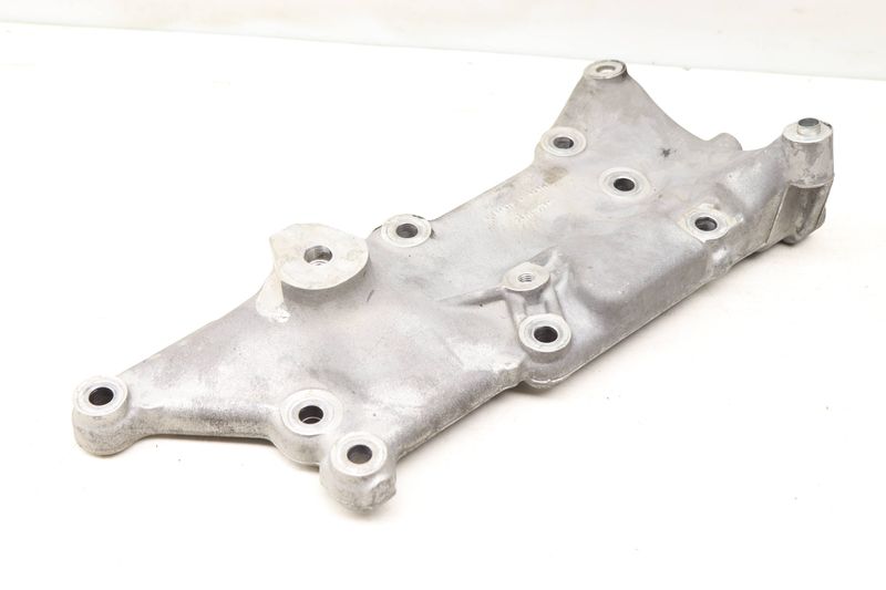 Engine Mount Bracket 94610222532 — Used (SKU 495942)