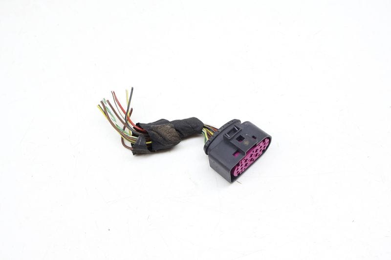 14-PIN Headlight Wiring Harness Connector / Pigtail 1J0973737 — Used (SKU 700478)