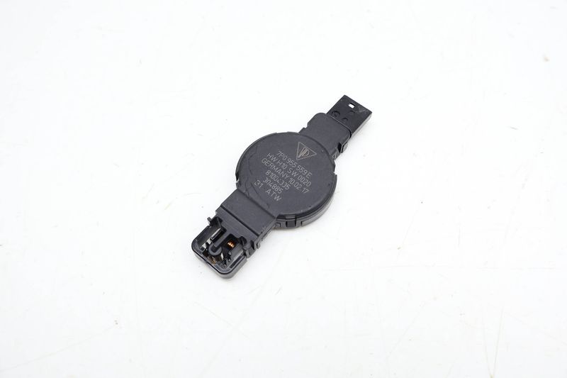 Rain Sensor 7P0955559E — Used (SKU 700041)