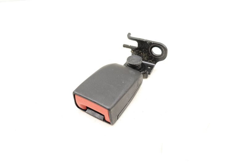 Seat Belt Buckle / Receiver 95B857753 — Used (SKU 517087)