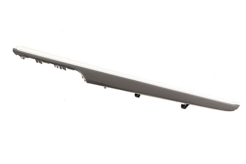 Door Panel Trim / Molding 95B867062D — Used (SKU 517072)