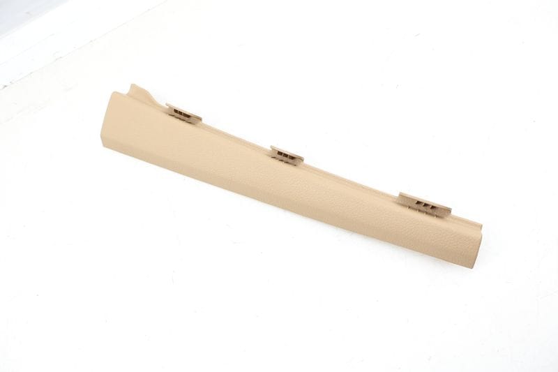 A Pillar Trim (CENTER) 95B868240A — Used (SKU 664292)